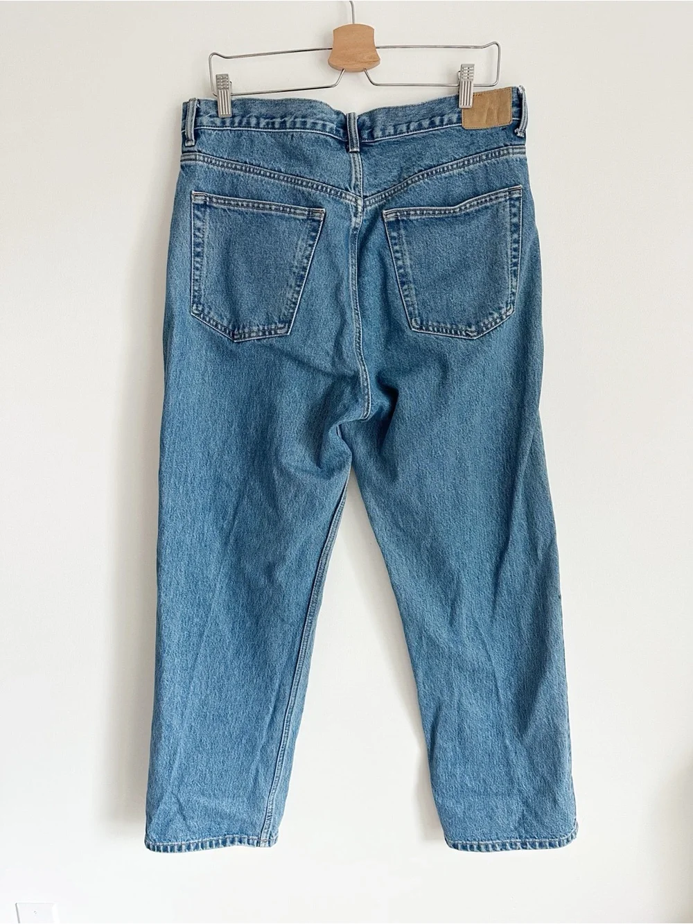 Weekday GALAXY MID RISE LOOSE STRAIGHT JEANS sz 32 x 32